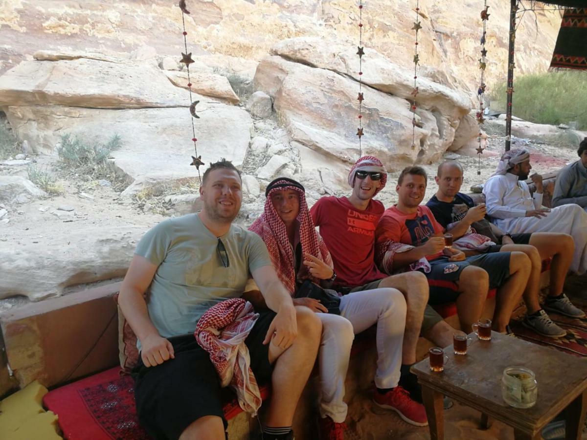 Desert Guide Camp Wadi Rum Exterior photo